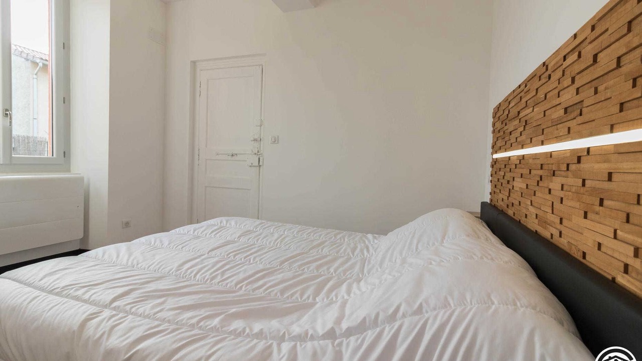 Photo of Bedroom in Calmont