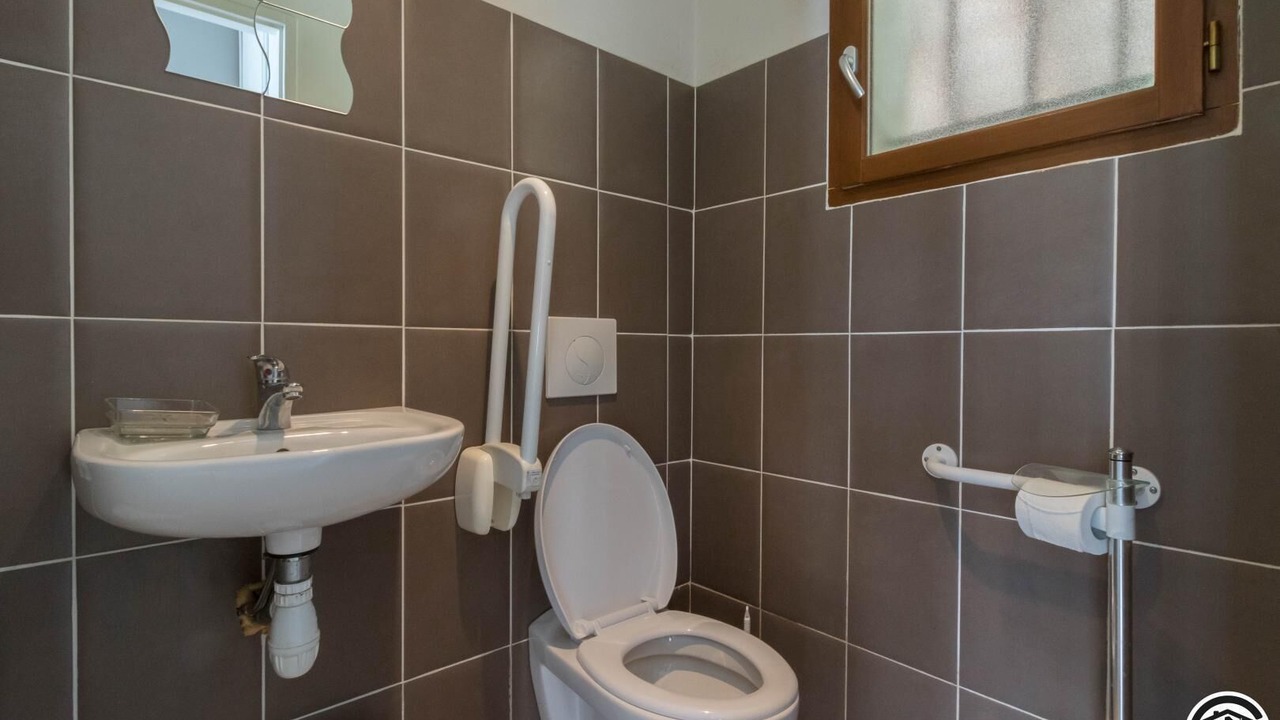 Photo of Bathroom in Cierp-Gaud