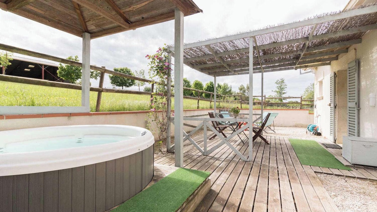 Photo of Patio Balcony in Pin-Balma