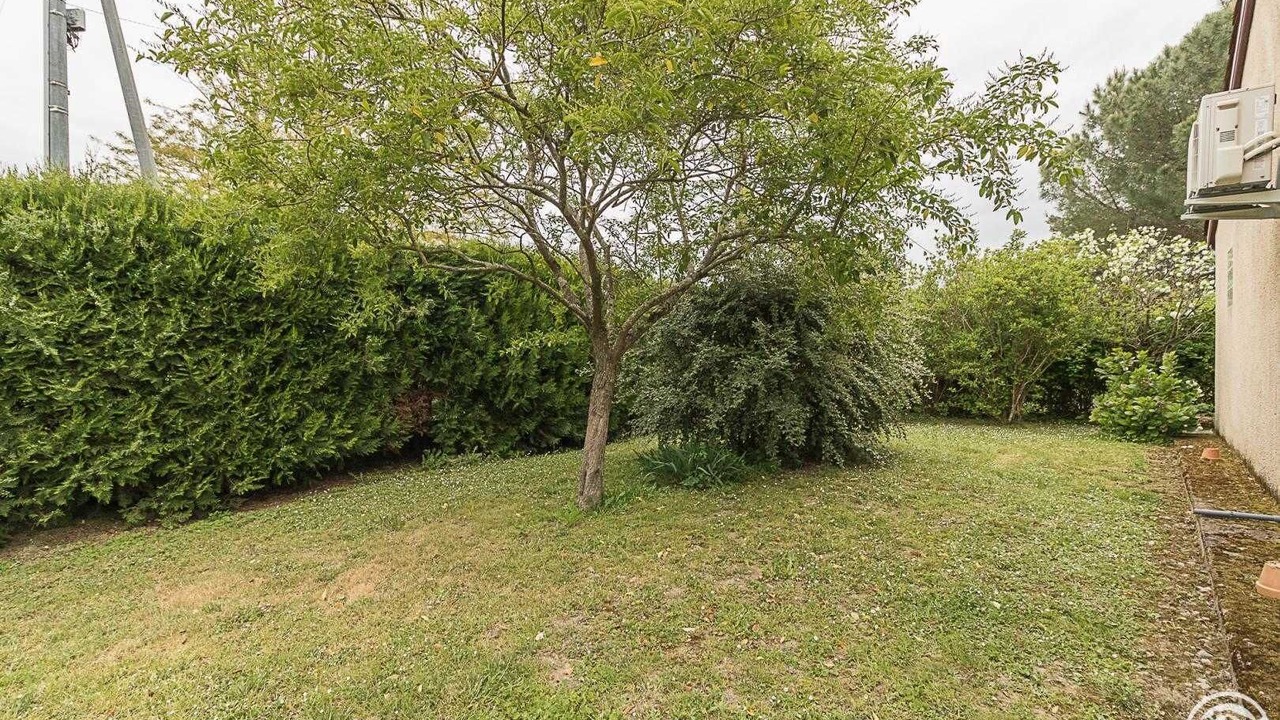 Photo of Outdoor in Miremont