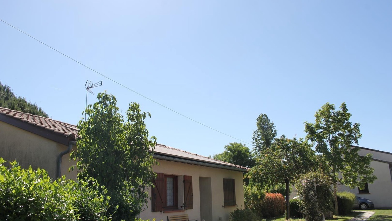 Photo of Outdoor in Miremont