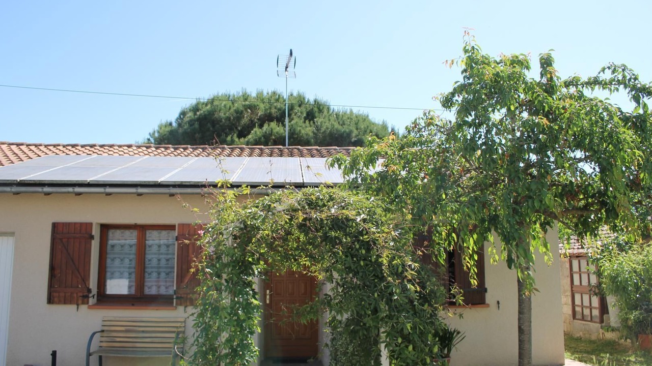 Photo of Outdoor in Miremont
