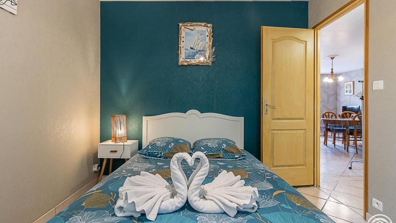 Photo of Bedroom in Miremont