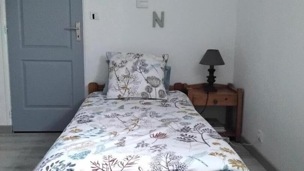 Photo of Bedroom in Miremont