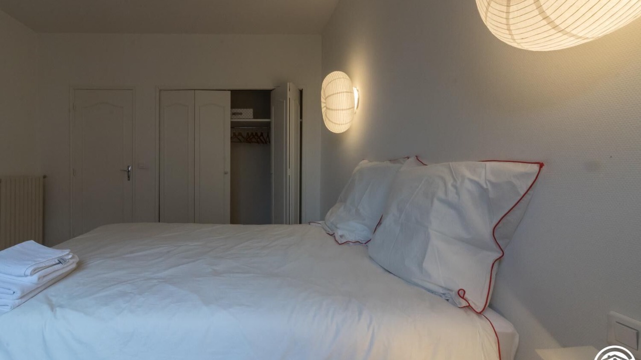Photo of Bedroom in Saint-Ignan