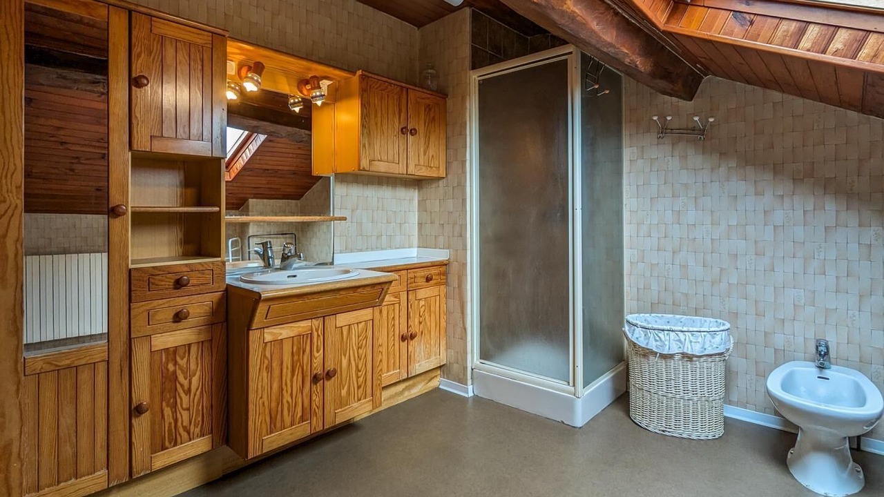 Photo of Bathroom in Le Cuing
