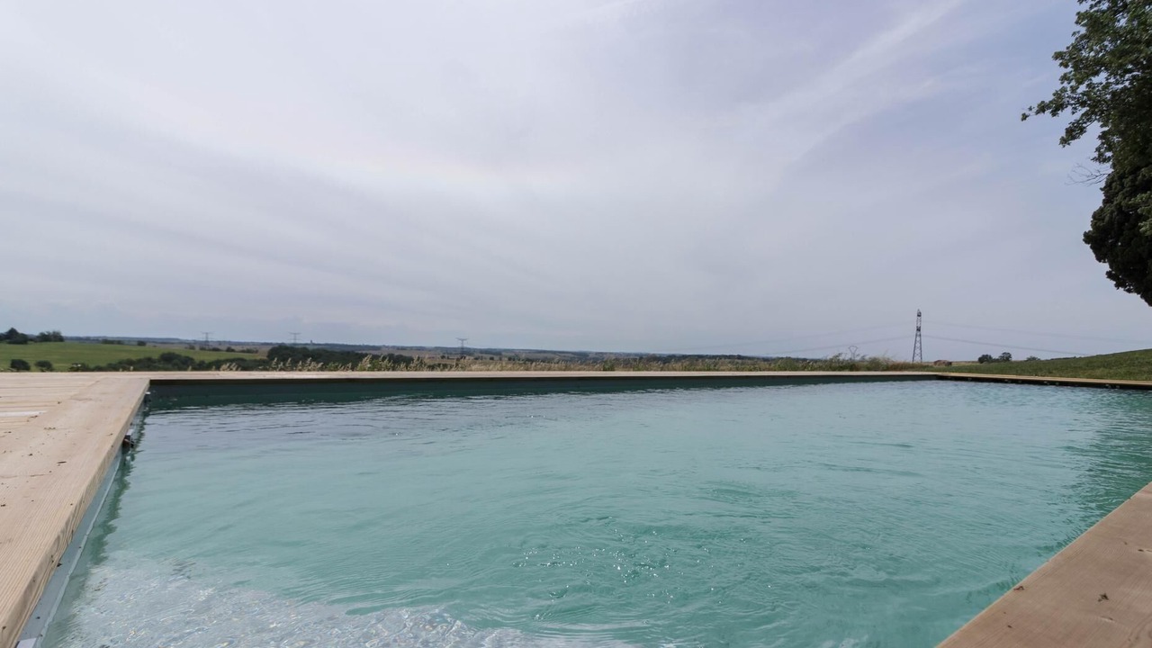 Photo of Outdoor in Aurin