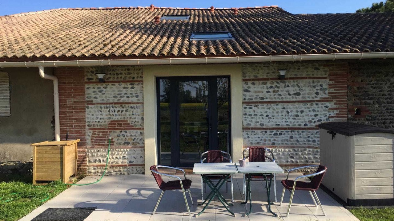 Photo of Outdoor in Merville