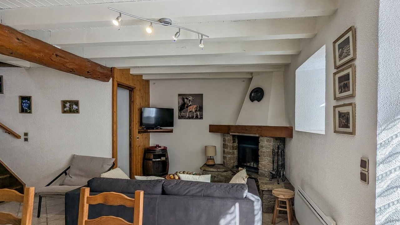 Photo of Livingroom in Jurvielle