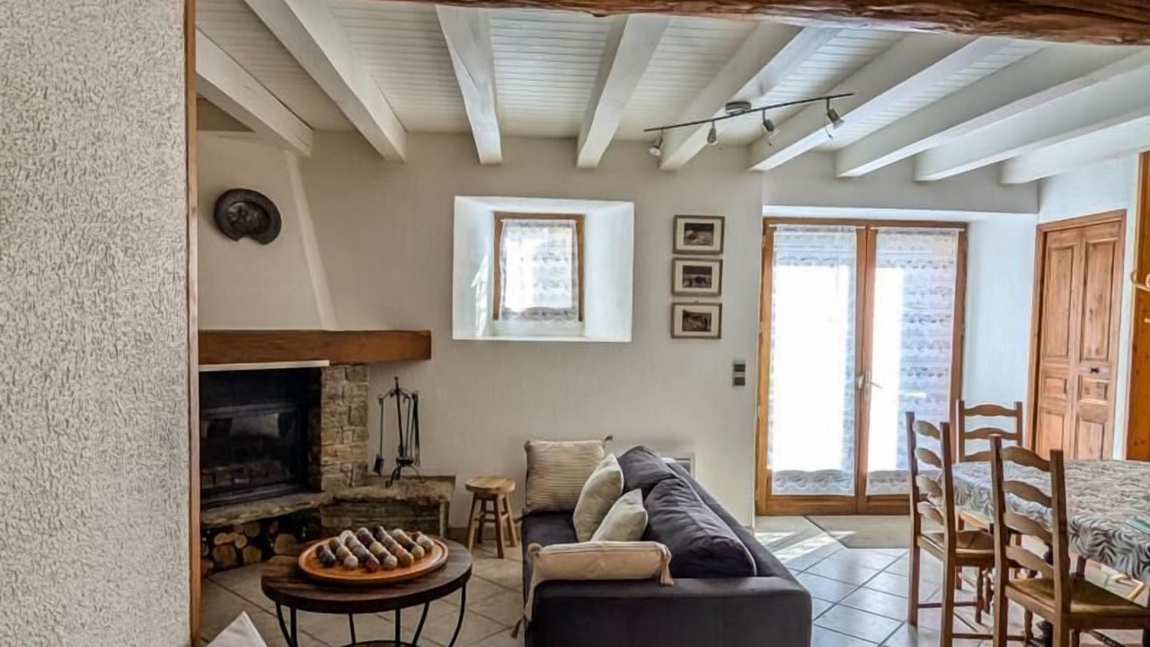 Photo of Livingroom in Jurvielle