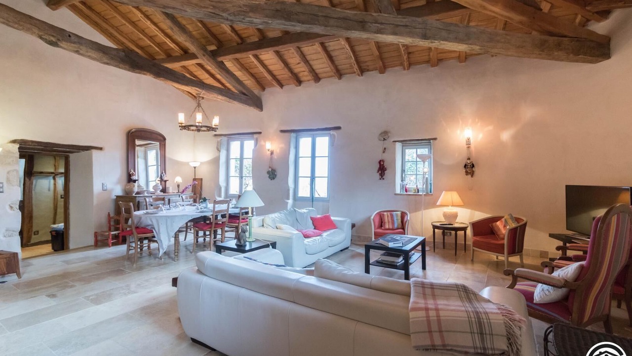 Photo of Livingroom in Alan