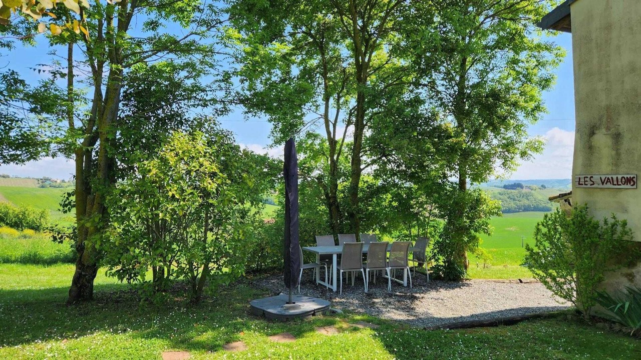 Photo of Outdoor in Canens