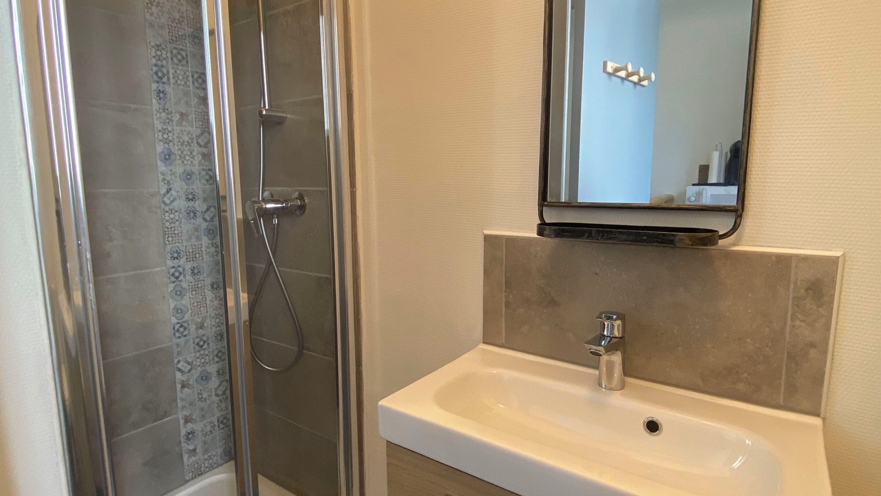 Photo of Bathroom in Thermal