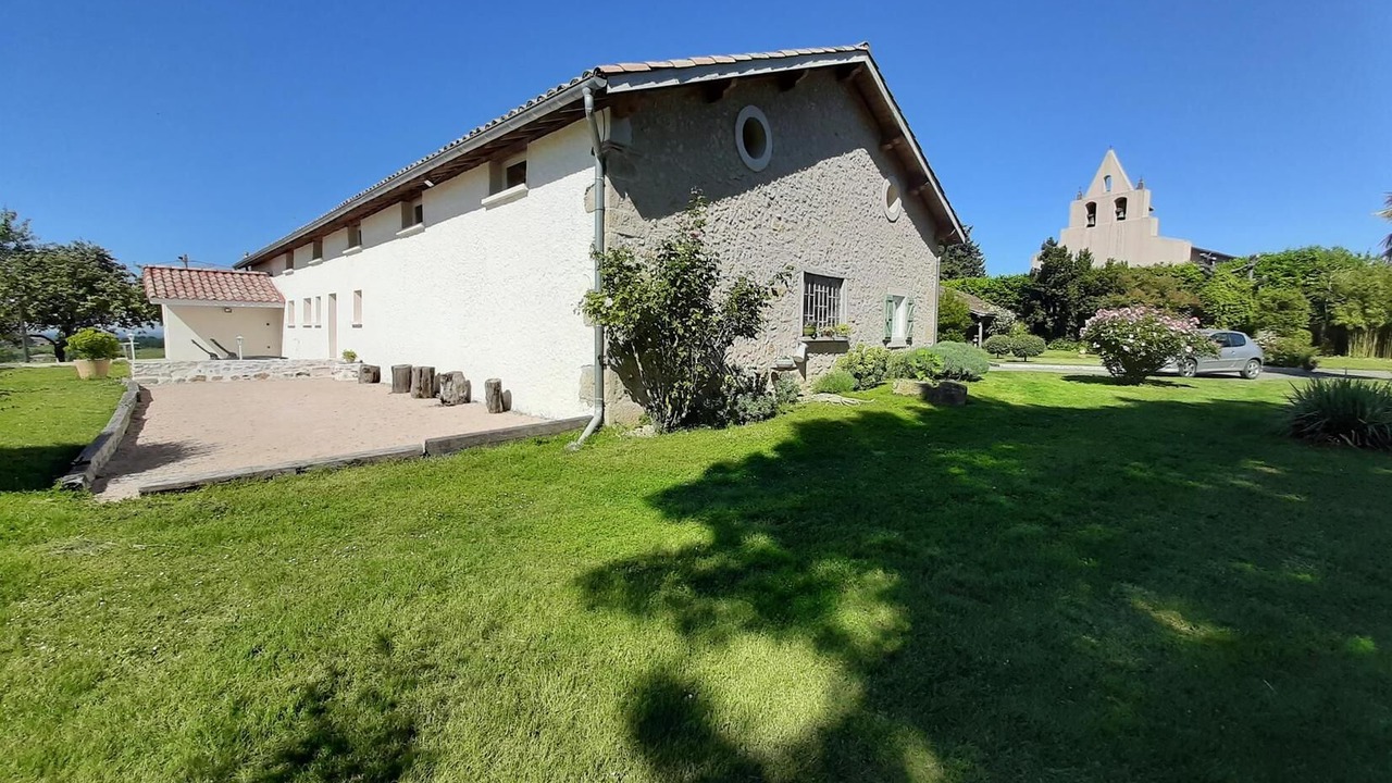 Photo of Outdoor in Riolas