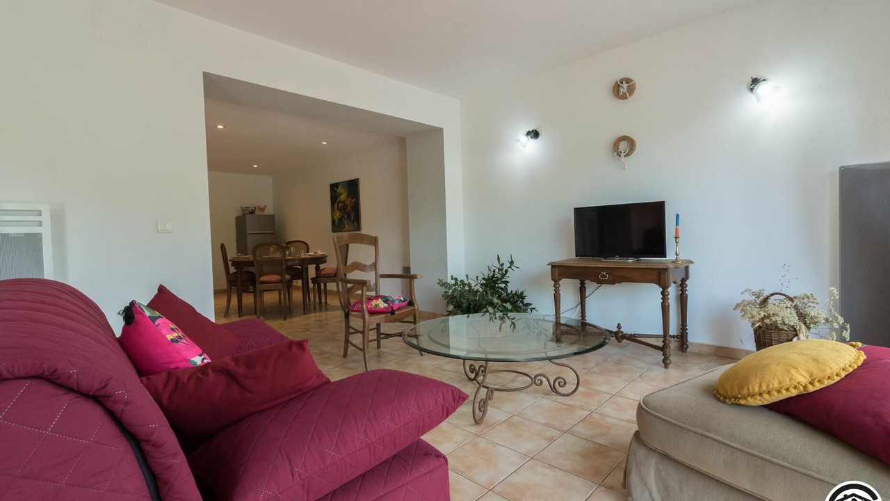 Photo of Livingroom in Saint-Jory