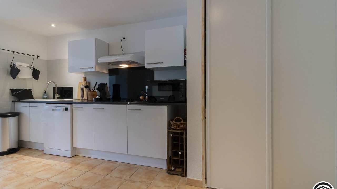 Photo of Kitchen in Saint-Jory