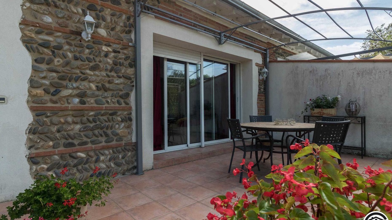 Photo of Outdoor in Saint-Jory