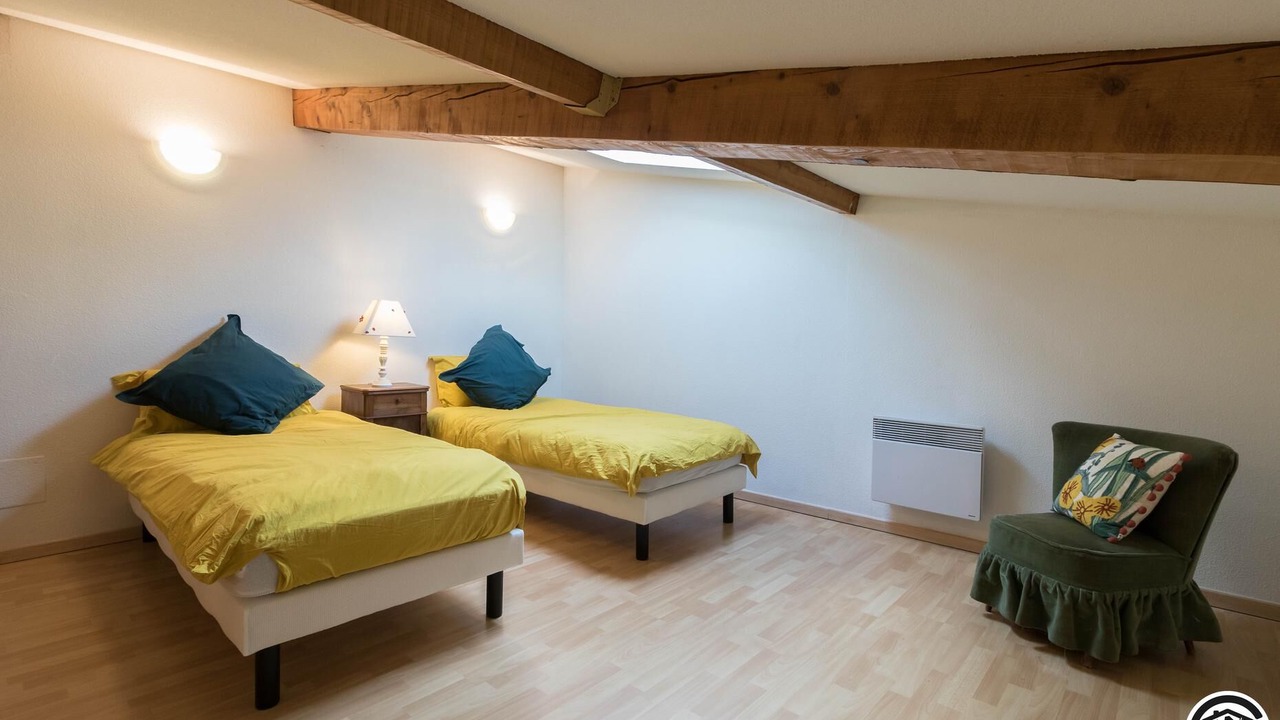 Photo of Bedroom in Saint-Jory
