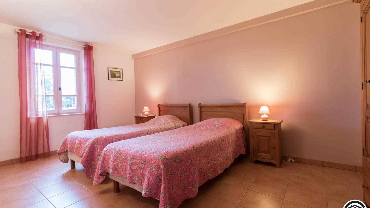 Photo of Bedroom in Juzes