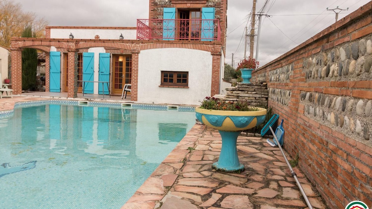 Photo of Outdoor in Roques