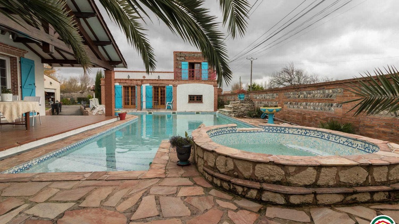 Photo of Outdoor in Roques