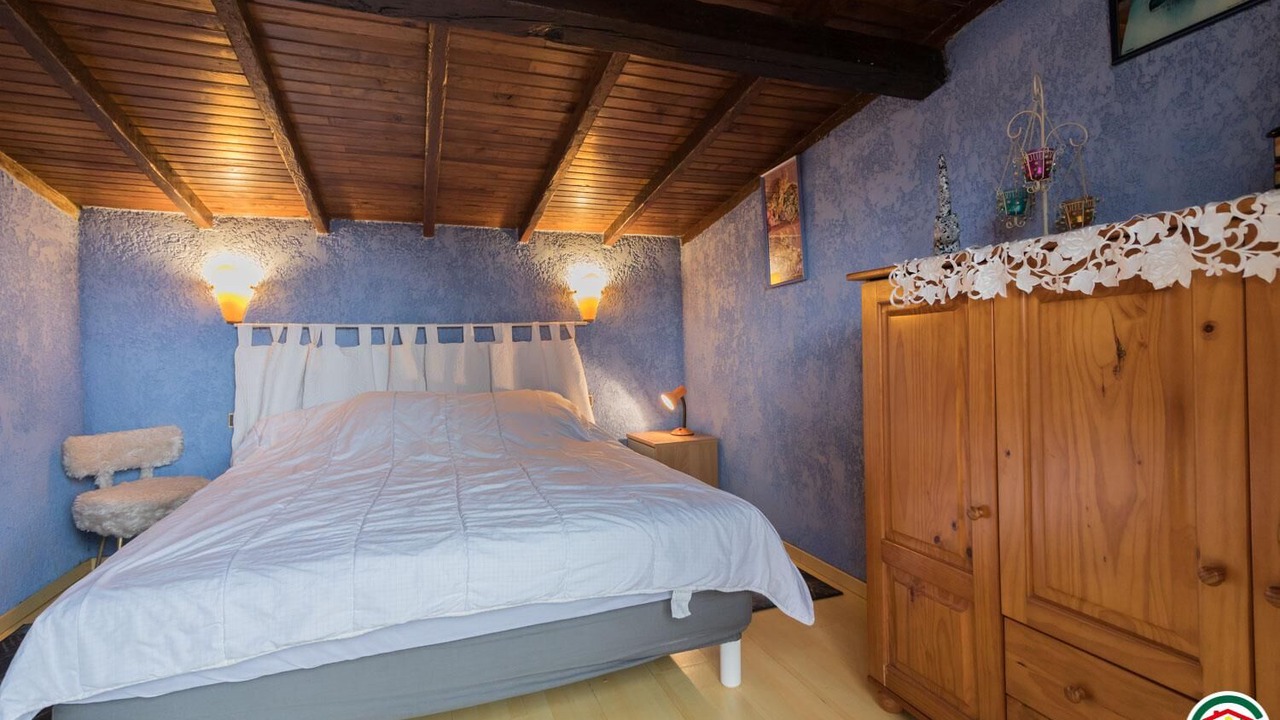 Photo of Bedroom in Roques