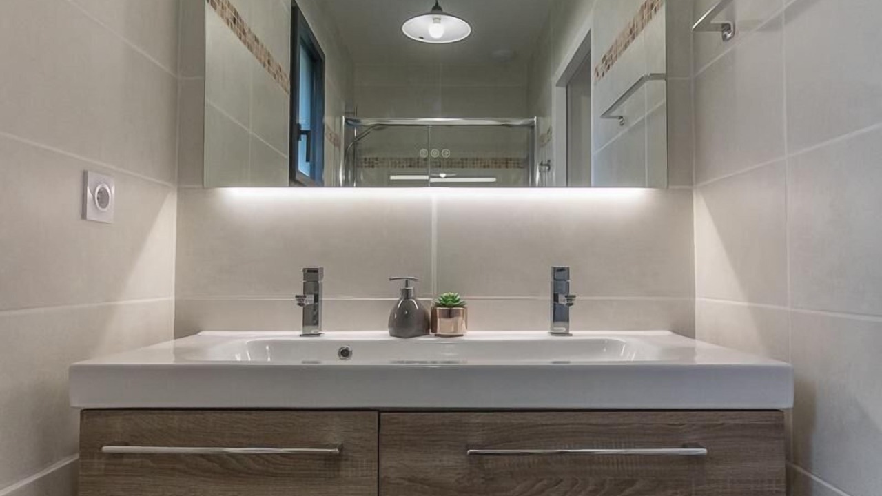 Photo of Bathroom in Saint-Thomas