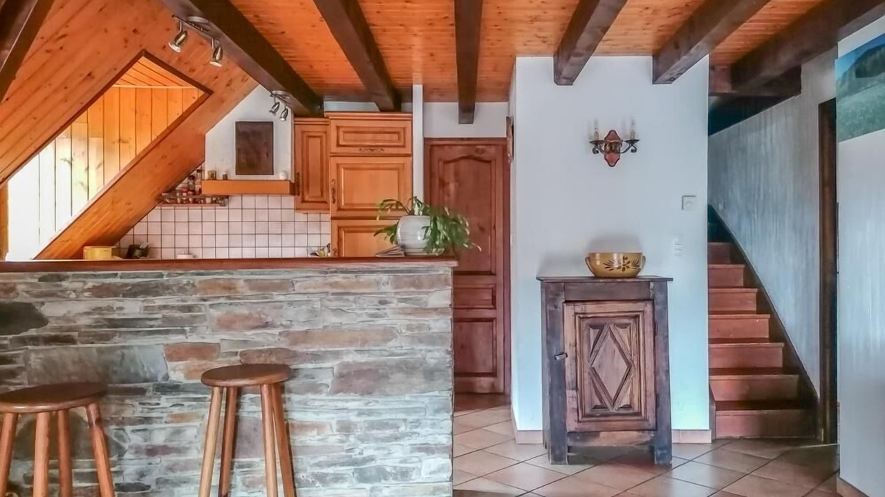 Photo of Others in Cires