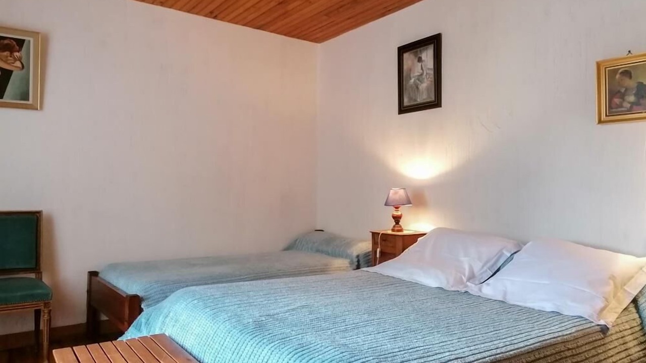 Photo of Bedroom in Cires