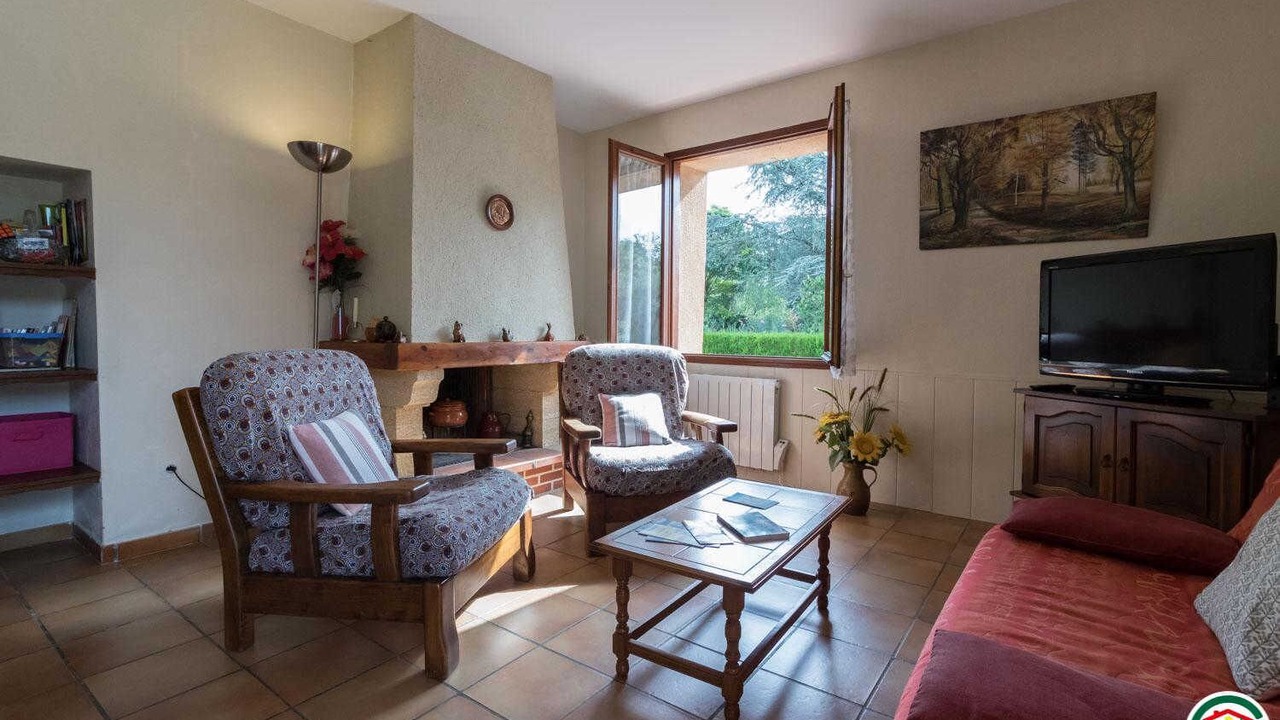Photo of Livingroom in La Salvetat-Saint-Gilles
