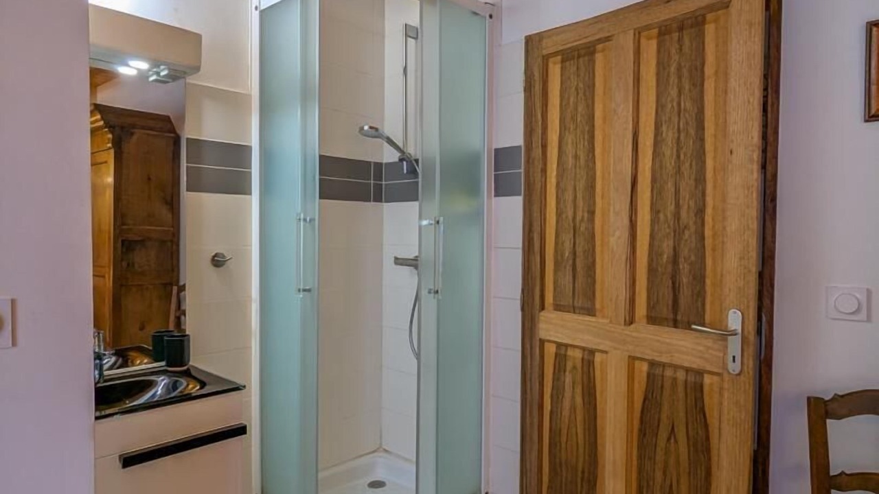 Photo of Bathroom in Clarac