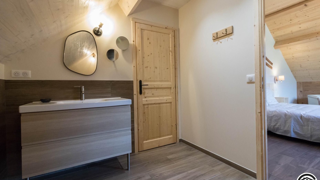 Photo of Bathroom in Poubeau