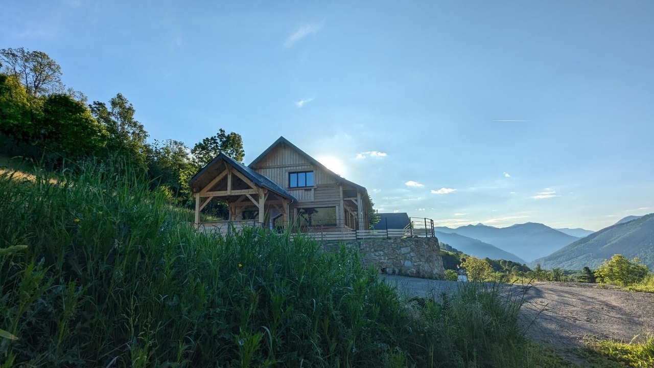 Photo of Outdoor in Poubeau