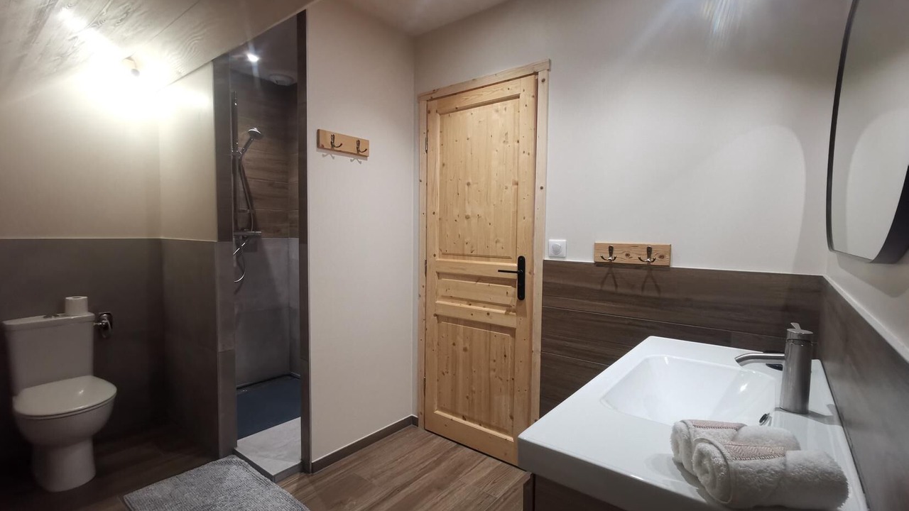 Photo of Bathroom in Poubeau