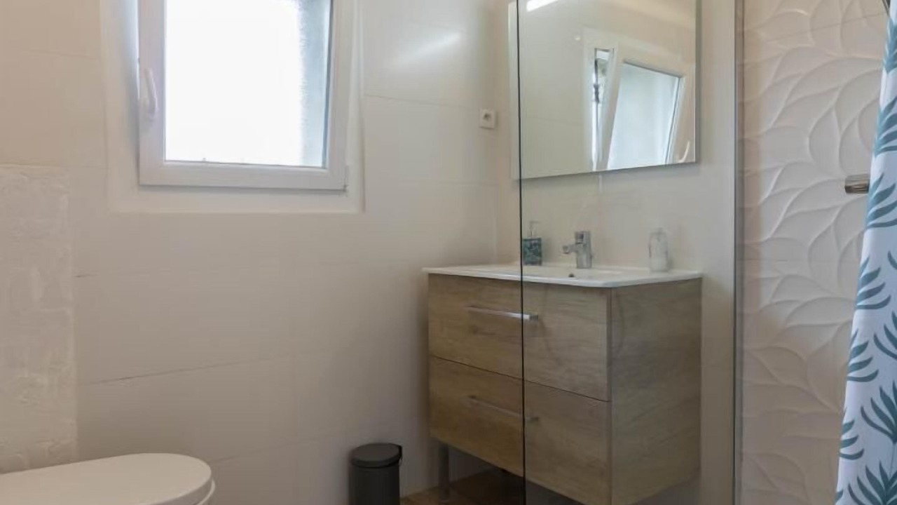 Photo of Bathroom in Ponlat-Taillebourg