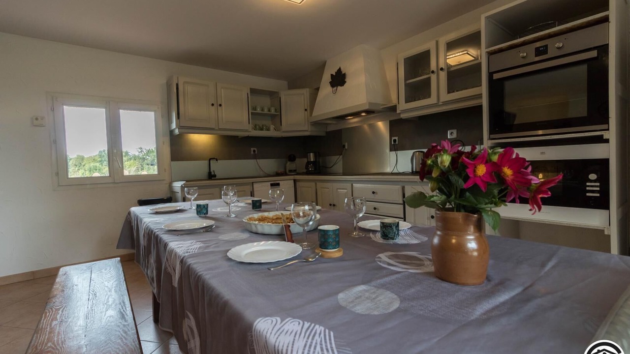 Photo of Kitchen in Ponlat-Taillebourg