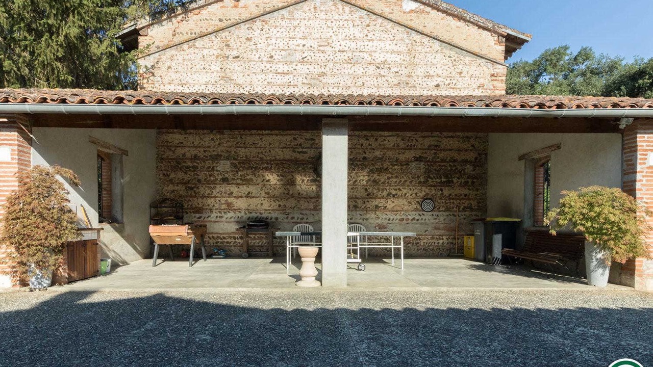 Photo of Outdoor in Lherm