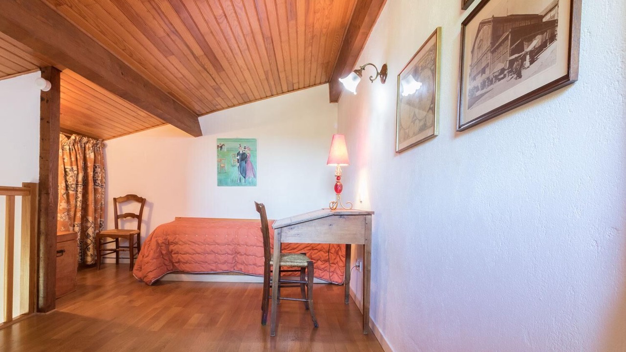 Photo of Bedroom in Lherm