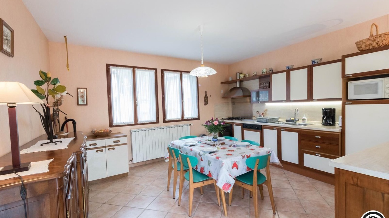 Photo of Kitchen in Chein-Dessus