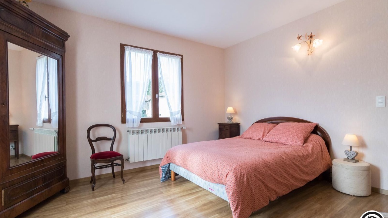 Photo of Bedroom in Chein-Dessus