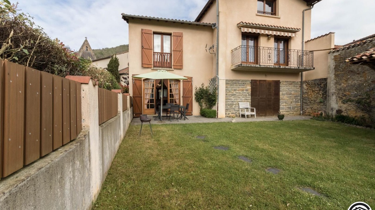 Photo of Outdoor in Chein-Dessus