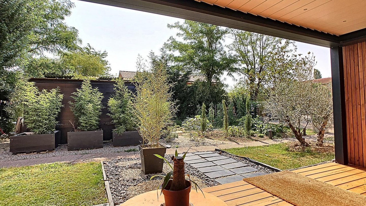Photo of Patio Balcony in Ayguesvives