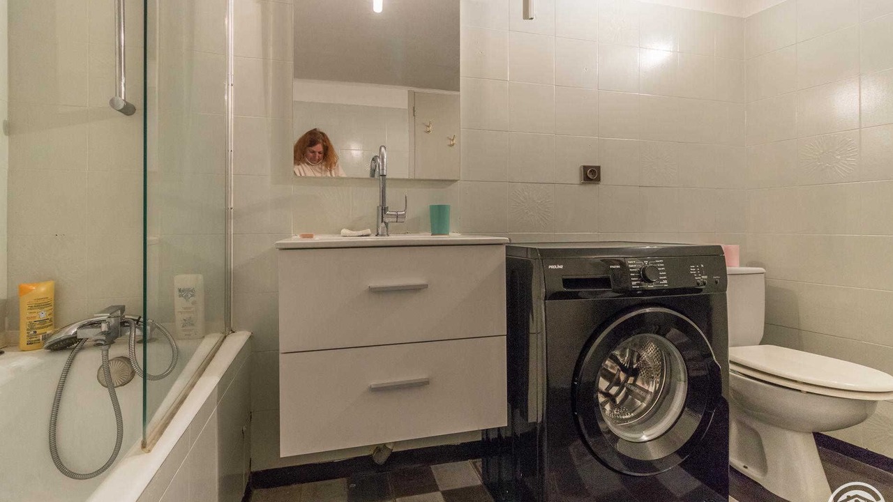 Photo of Bathroom in Carmes