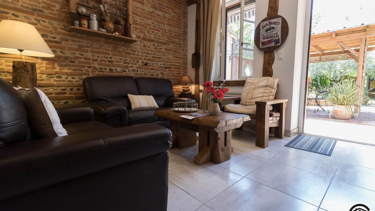 Photo of Livingroom in Levignac