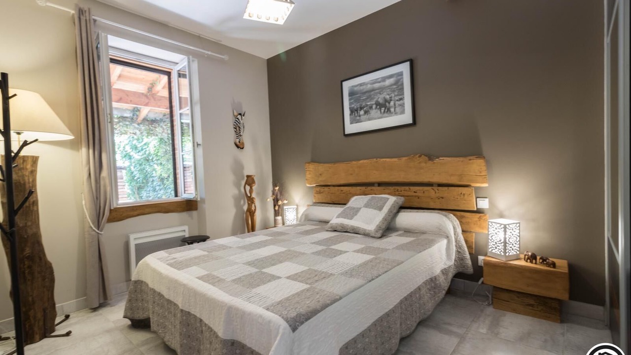 Photo of Bedroom in Levignac