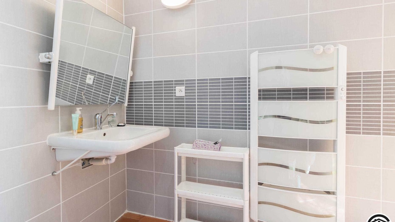 Photo of Bathroom in Saint-Leon