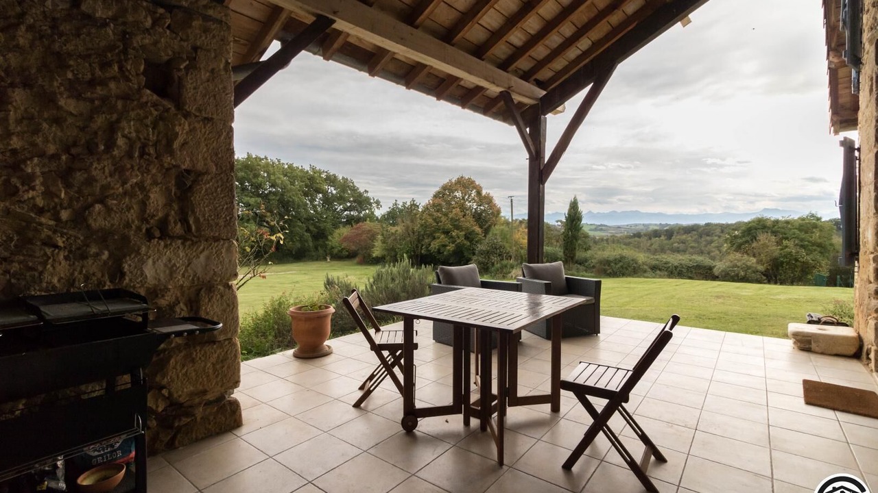 Photo of Outdoor in Boussan