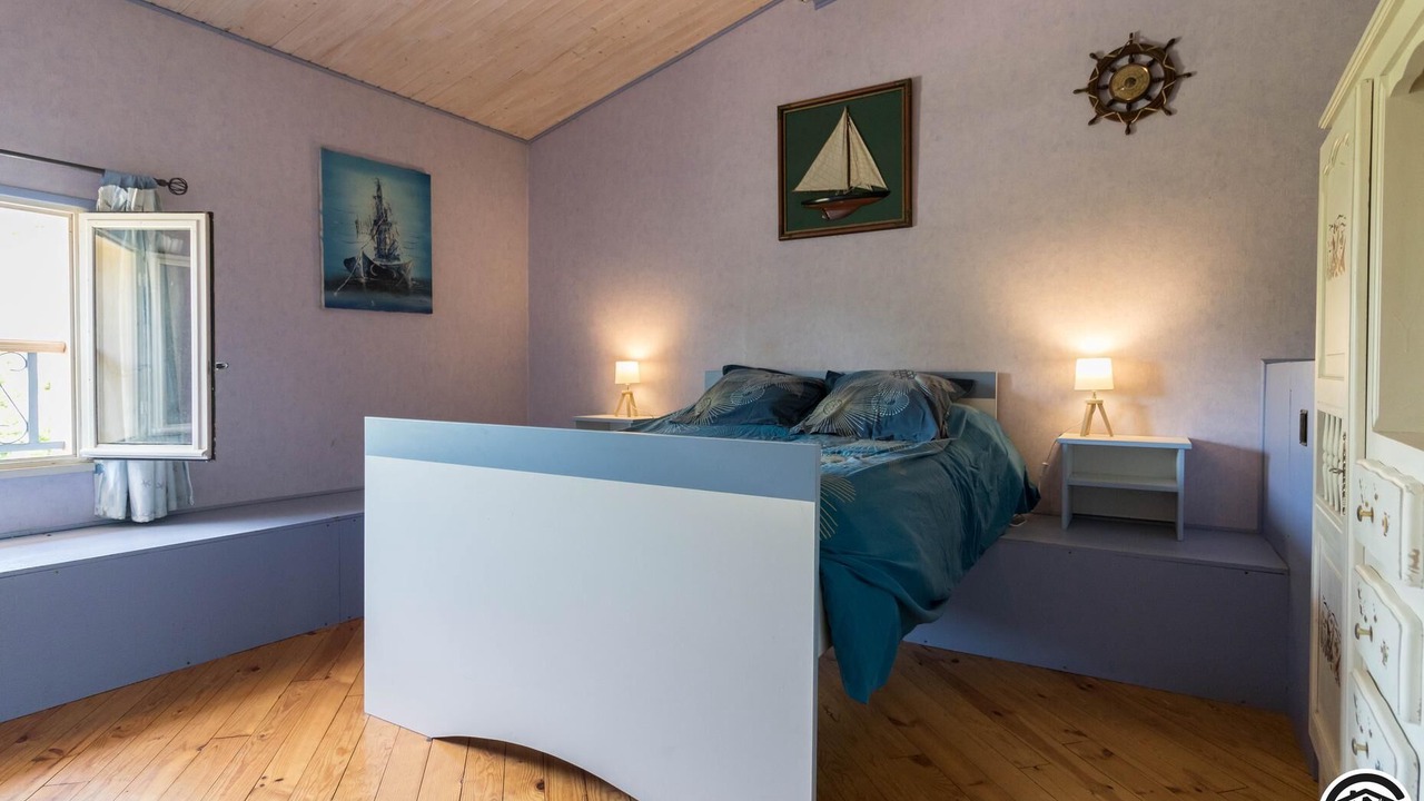 Photo of Bedroom in La Salvetat-Lauragais