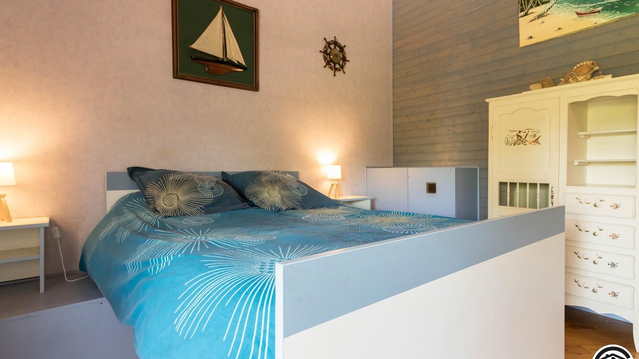 Photo of Bedroom in La Salvetat-Lauragais