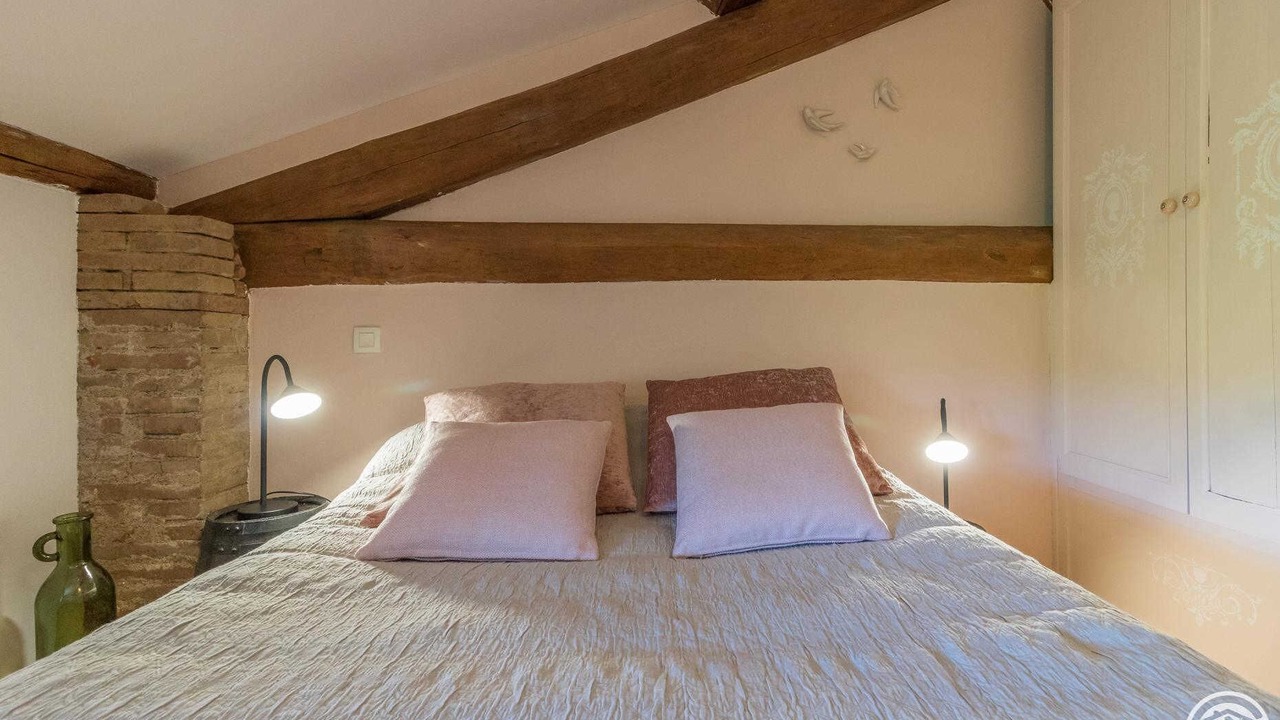 Photo of Bedroom in Thil